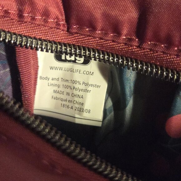 Lug Rumble Tote Bag Raspberry Tone With Multiple Pockets - Picture 8 of 8